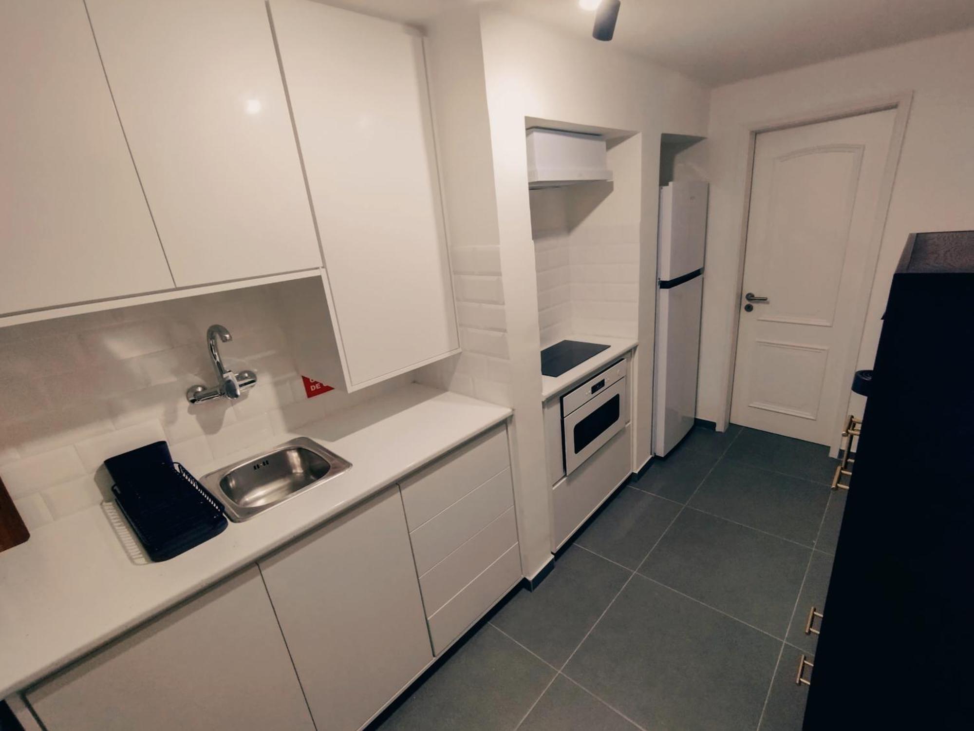 Theone Alfama Apartamento *