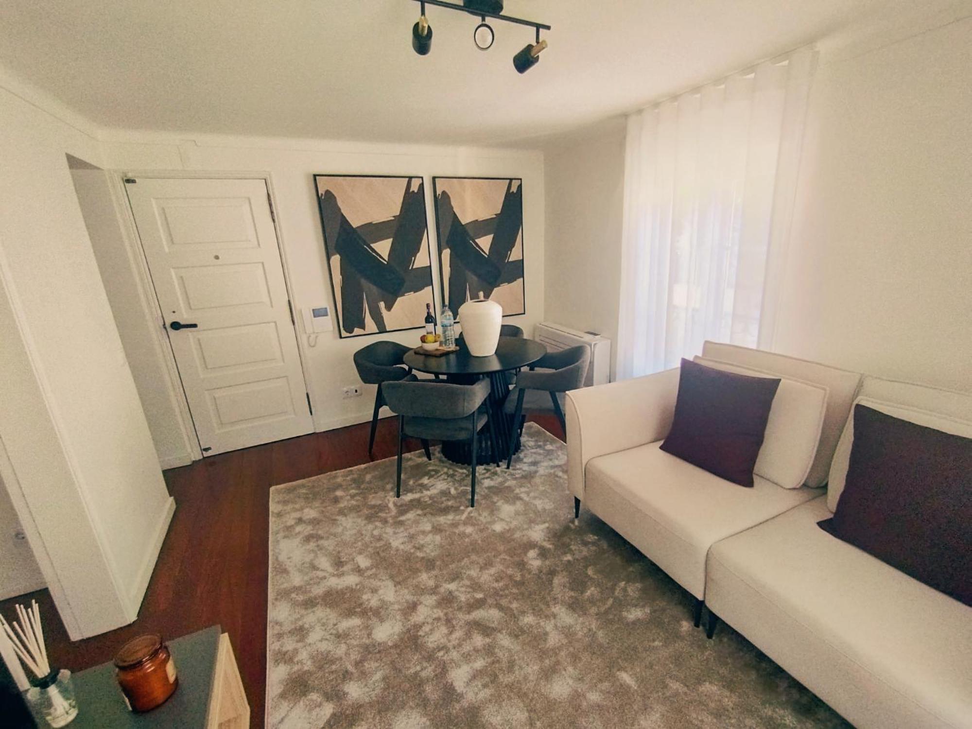 Apartamento Theone Alfama